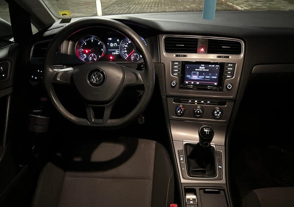 Volkswagen Golf cena 38500 przebieg: 210734, rok produkcji 2015 z Kobyłka małe 56